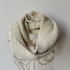 NWT Aeropostale Infinity Scarf